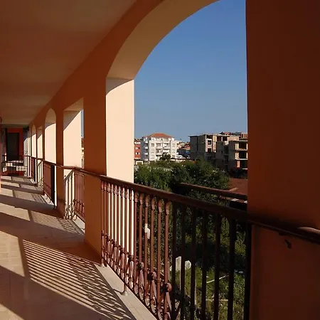 Gardenia Πριμόρσκο